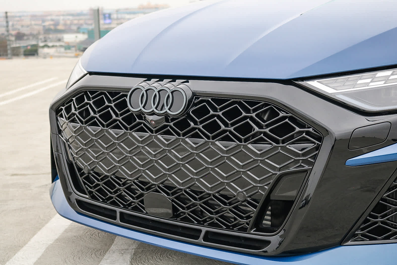 Thumbnail: 2025 Audi RS 3 - 6