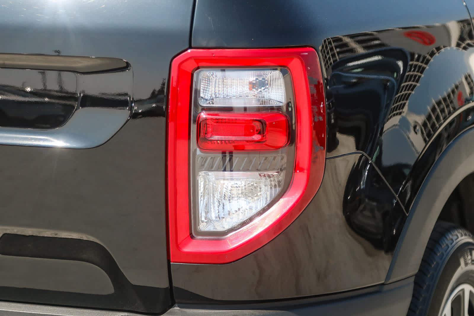 Thumbnail: 2022 Ford Bronco Sport - 14