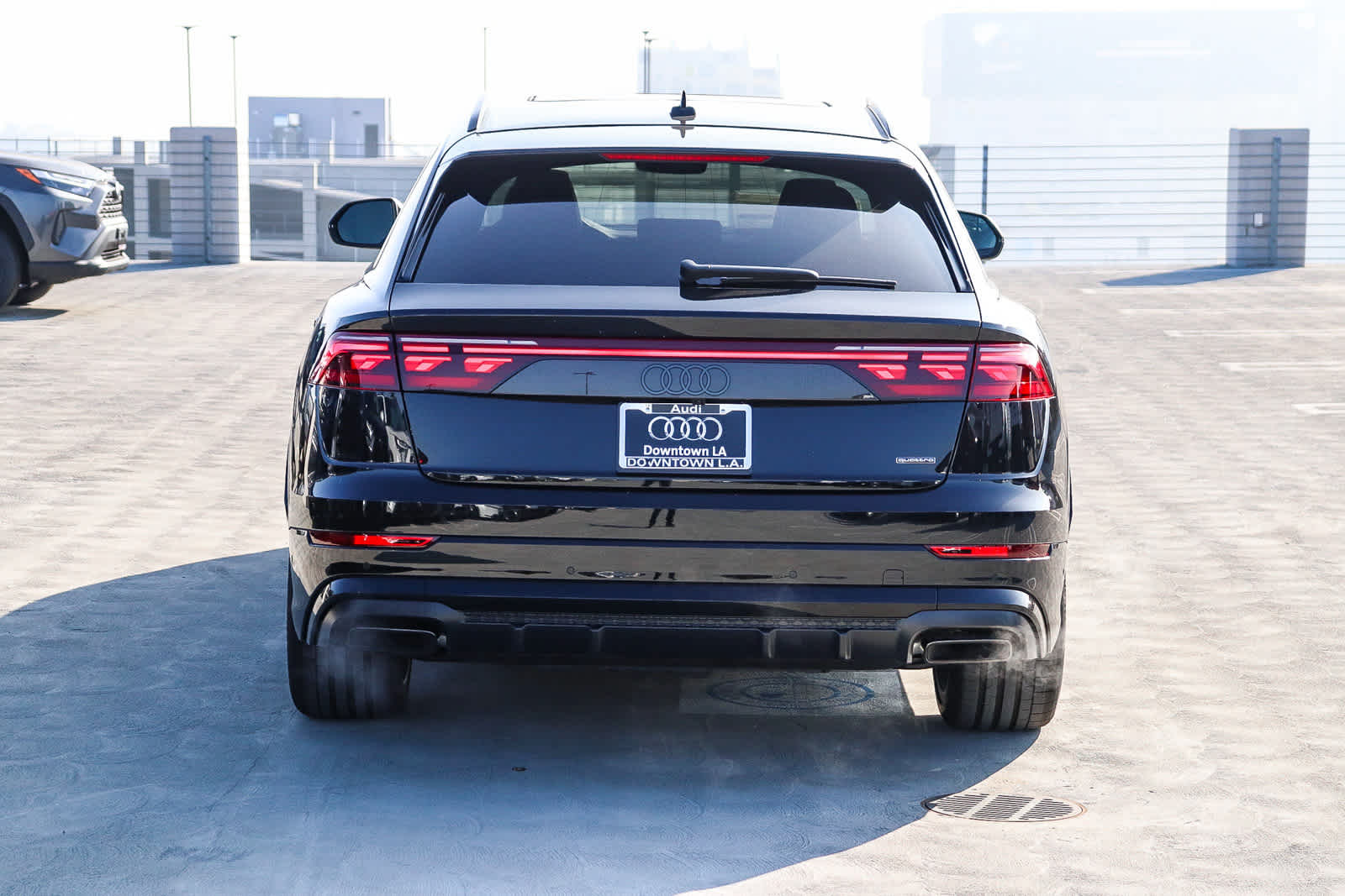 Thumbnail: 2026 Audi Q8 - 5