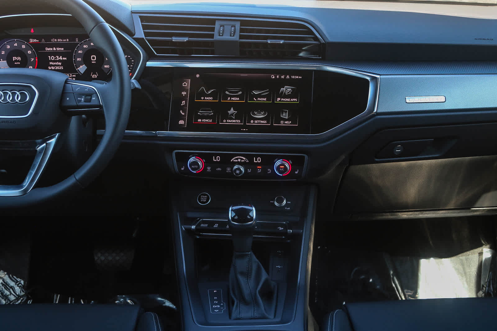 Thumbnail: 2025 Audi Q3 - 18