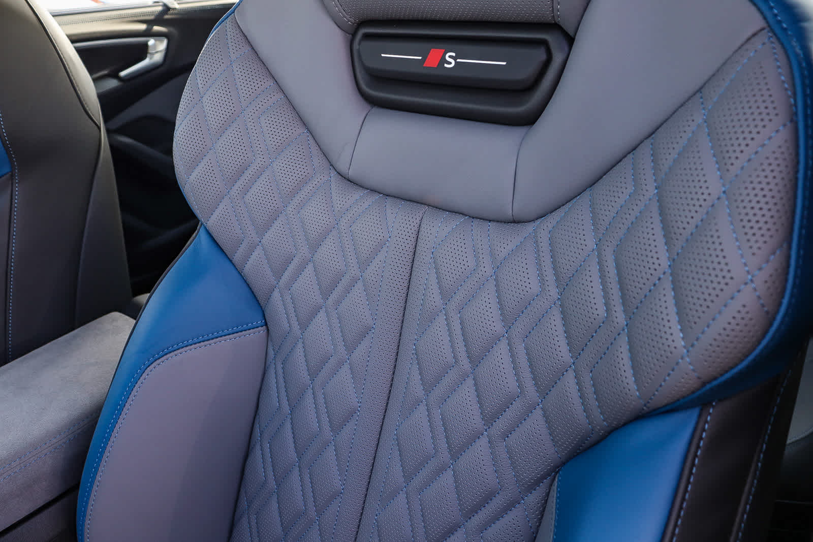 Thumbnail: 2025 Audi S5 - 35