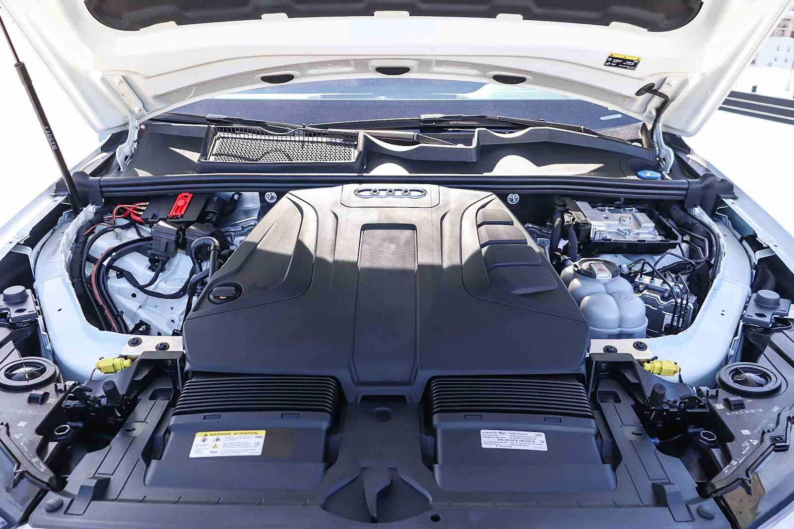 Thumbnail: 2023 Audi Q7 - 36