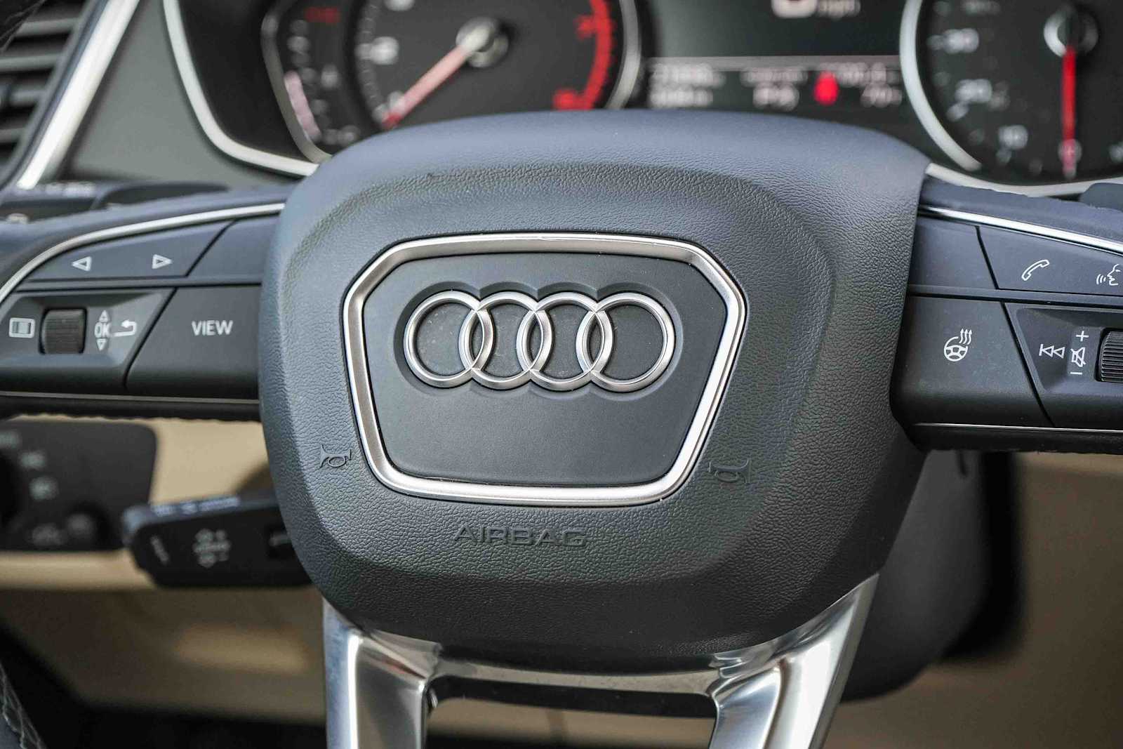 Thumbnail: 2023 Audi Q5 - 23