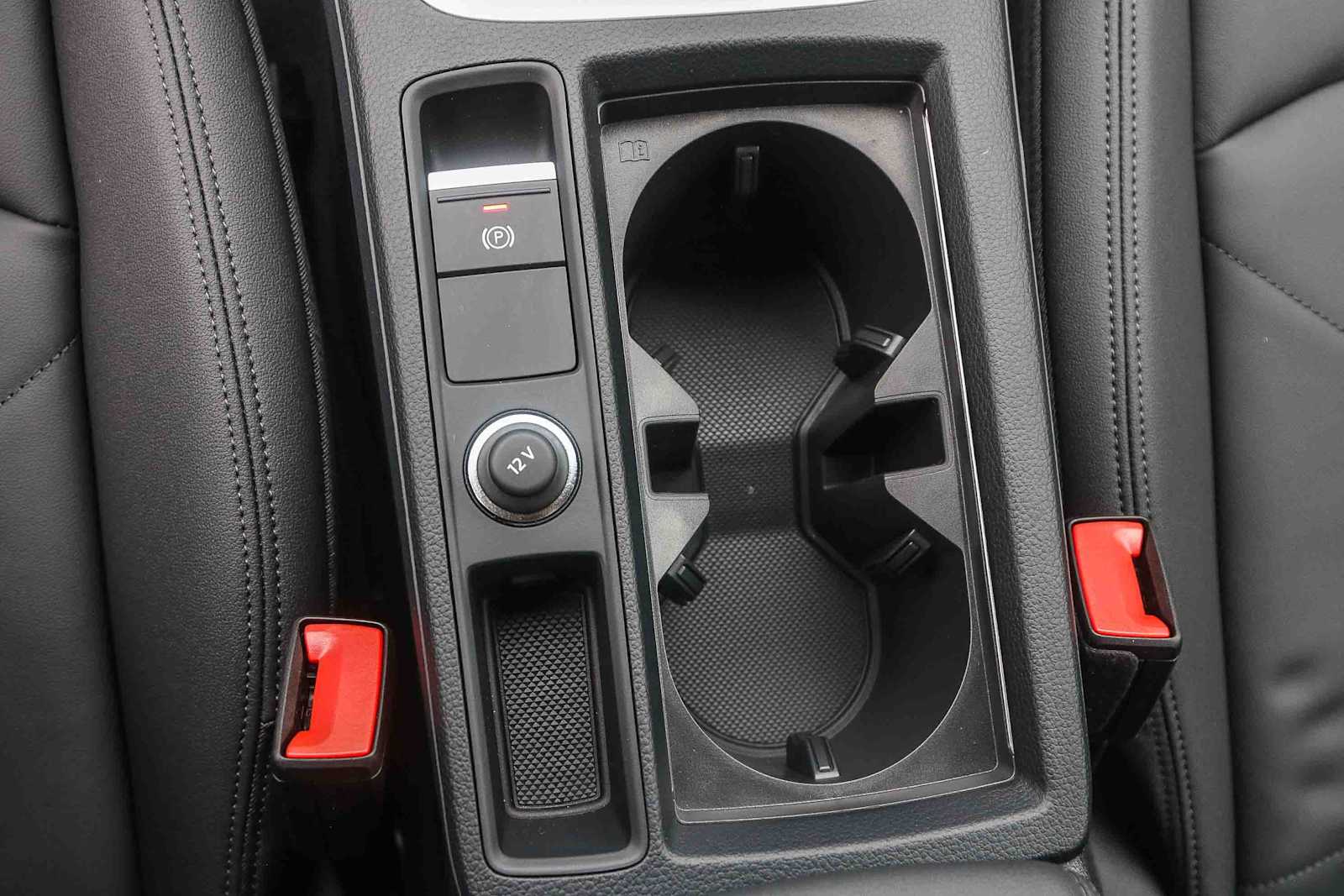 Thumbnail: 2025 Audi Q3 - 30