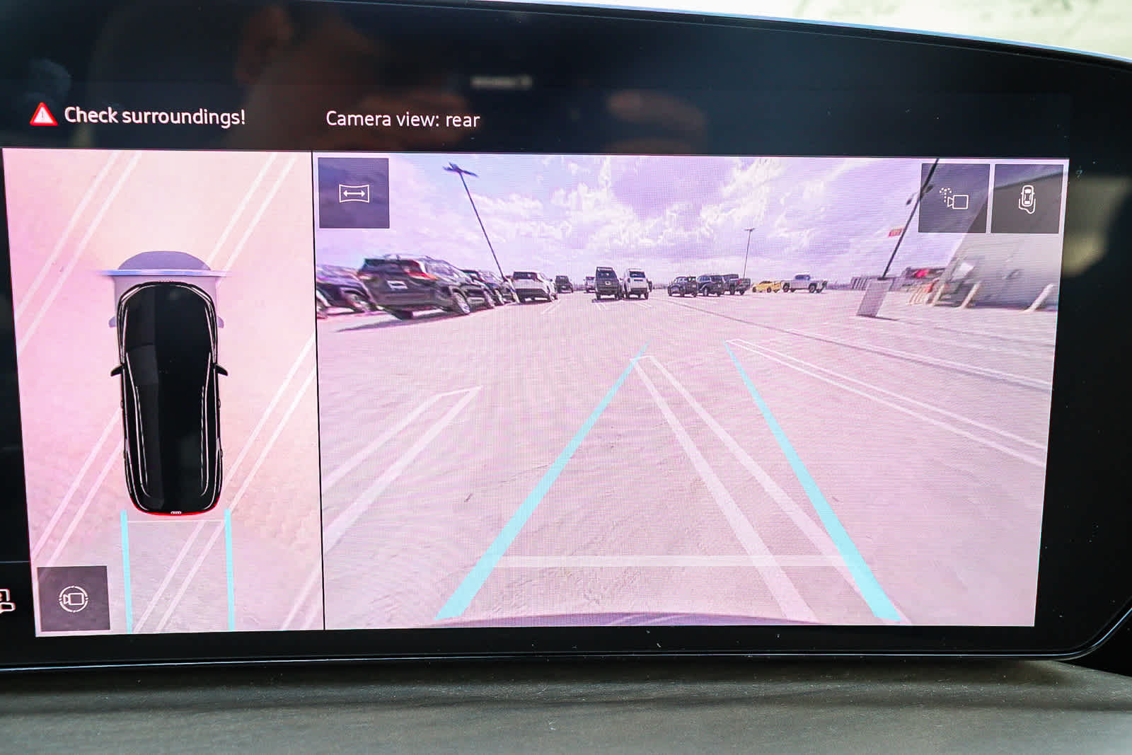 Thumbnail: 2025 Audi Q5 - 35