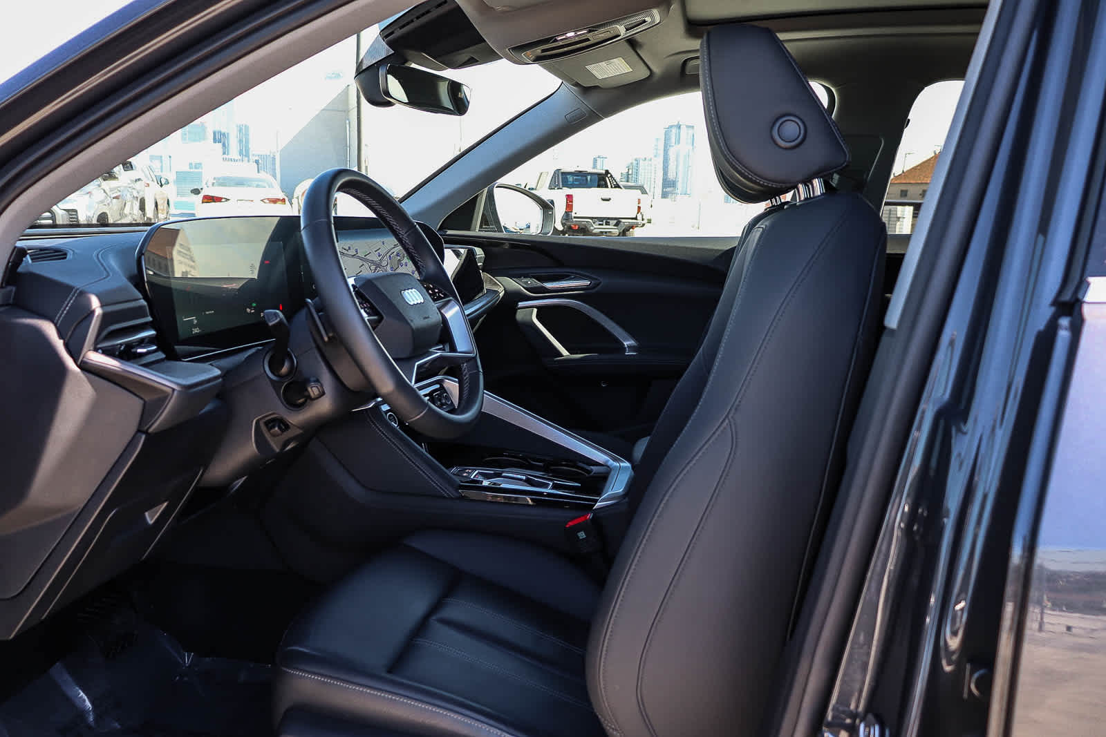 Thumbnail: 2025 Audi Q5 - 22