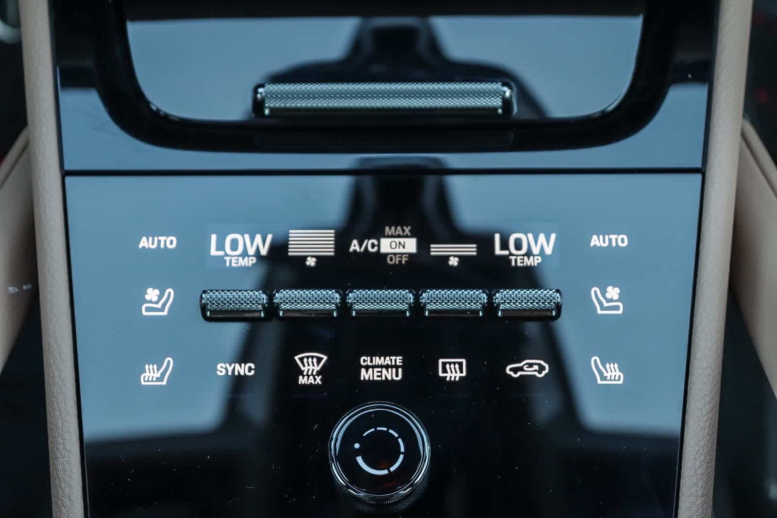 Thumbnail: 2025 Porsche  - 18