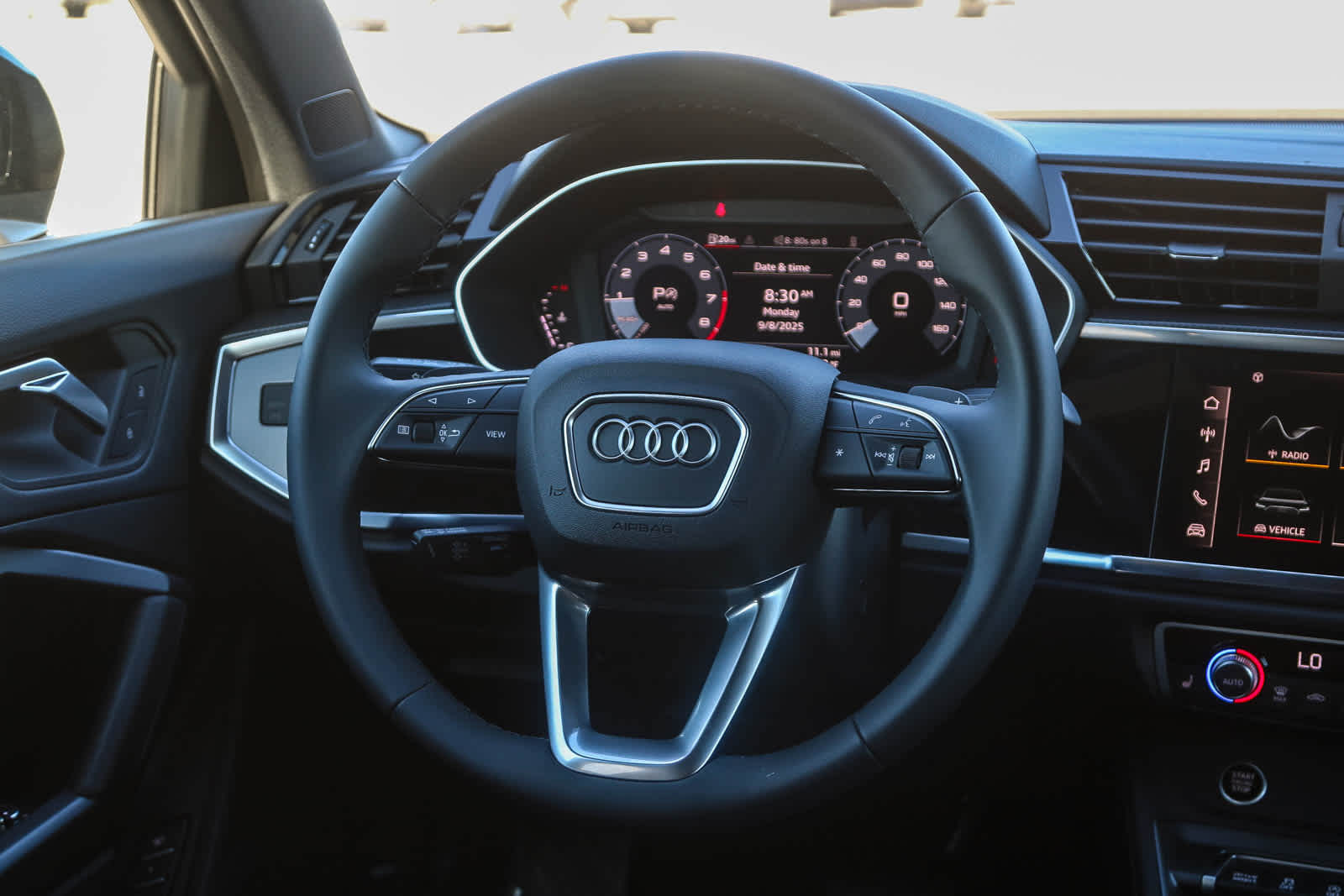 Thumbnail: 2025 Audi Q3 - 20