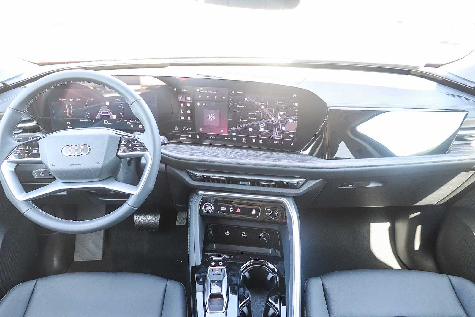 Thumbnail: 2025 Audi Q5 - 13