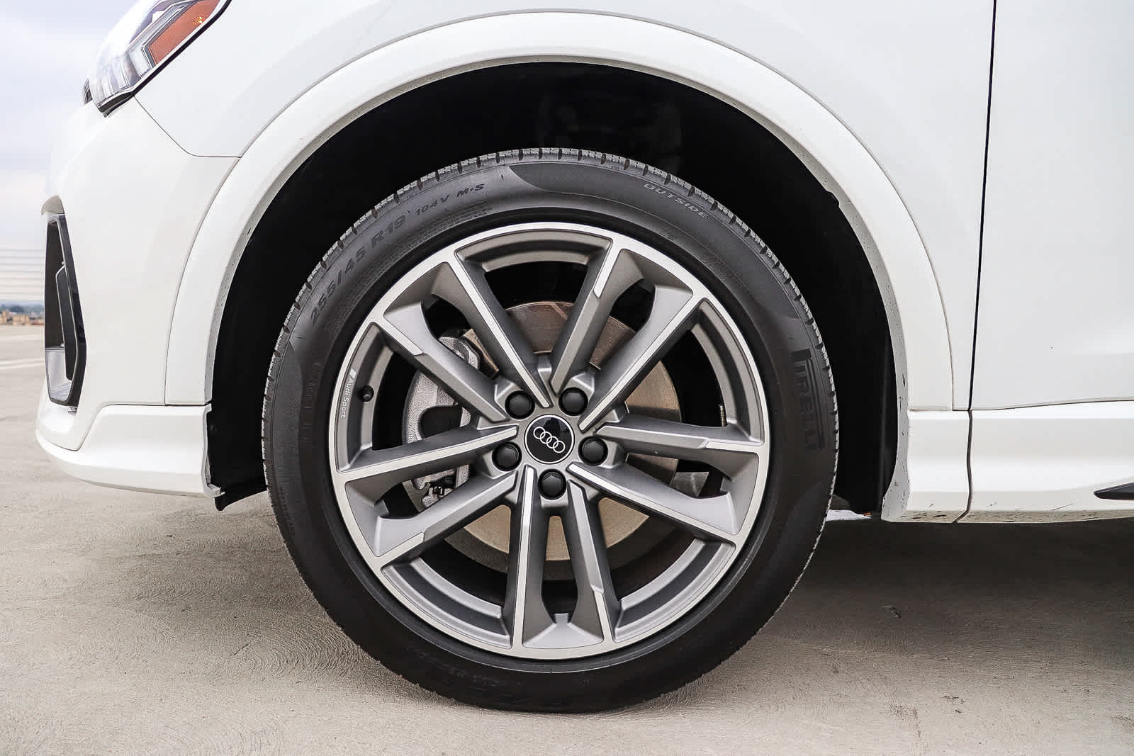 Thumbnail: 2023 Audi Q3 - 14