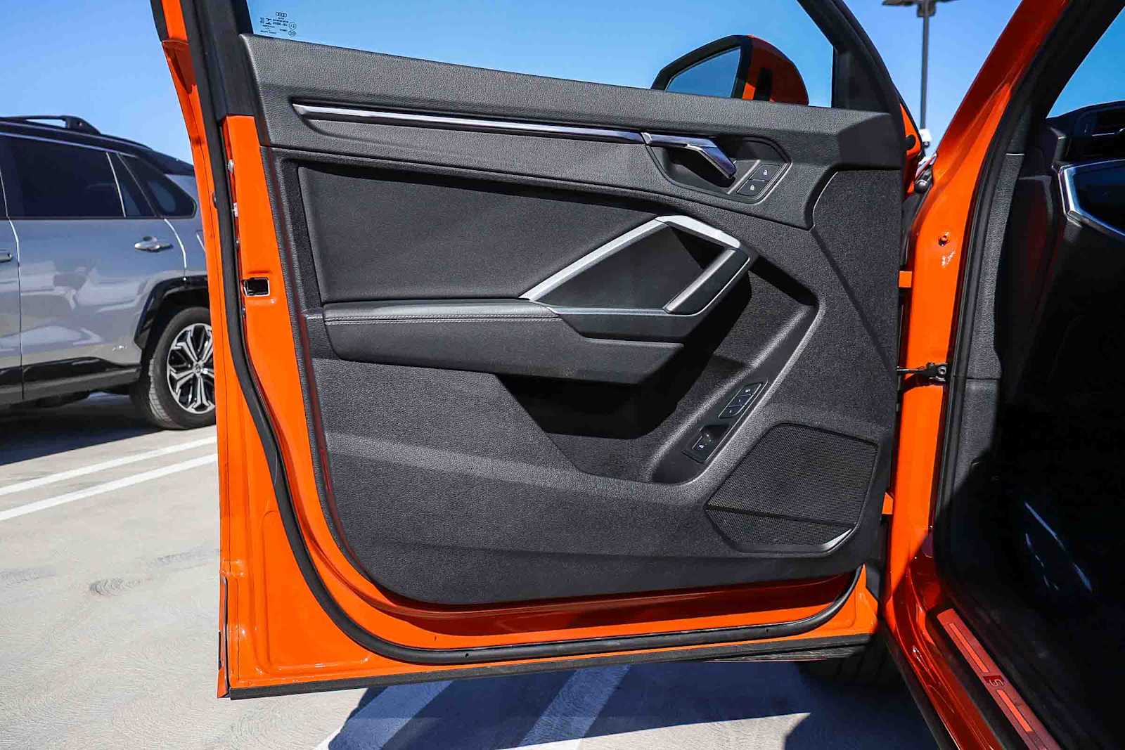 Thumbnail: 2022 Audi Q3 - 30