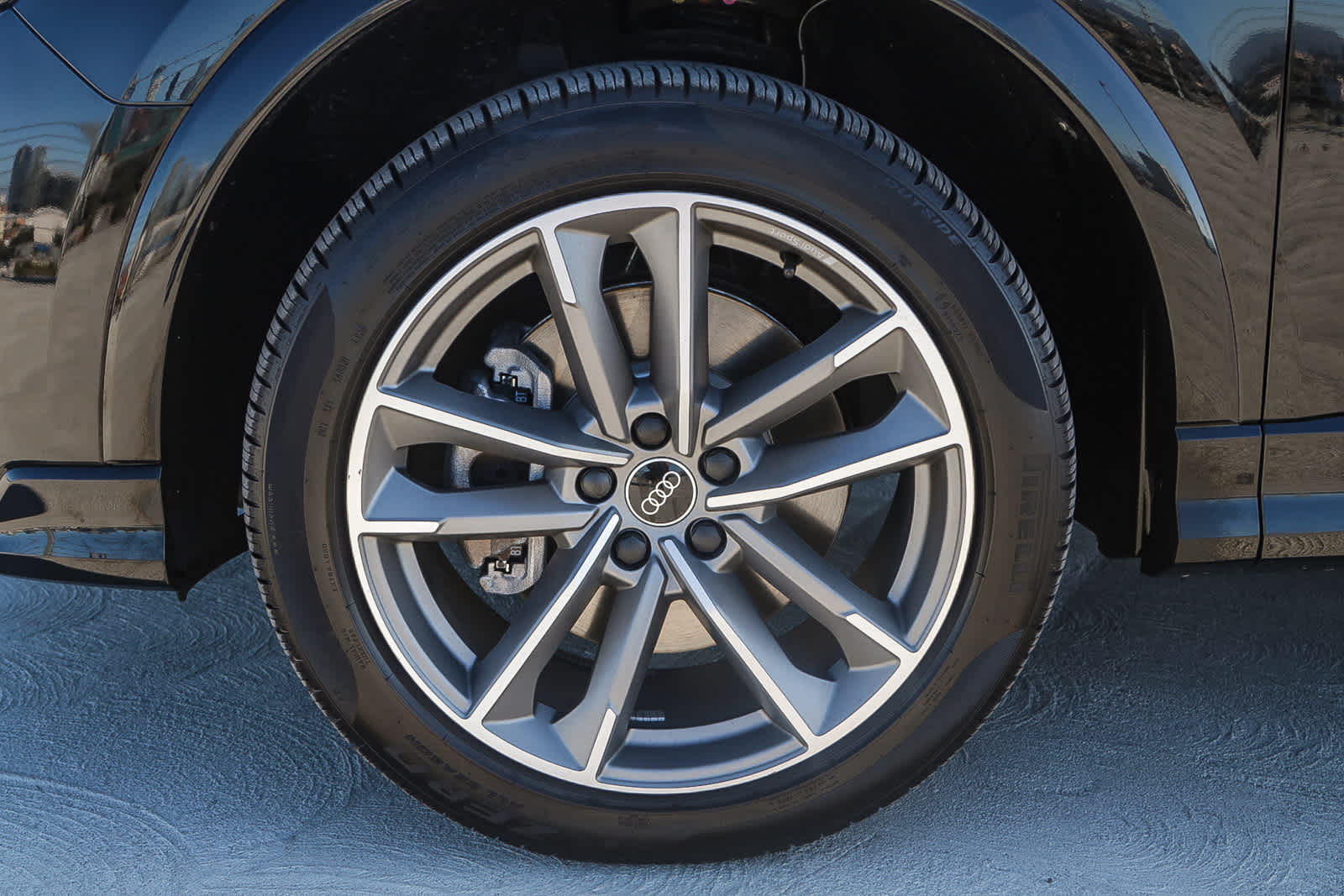 Thumbnail: 2025 Audi Q3 - 11