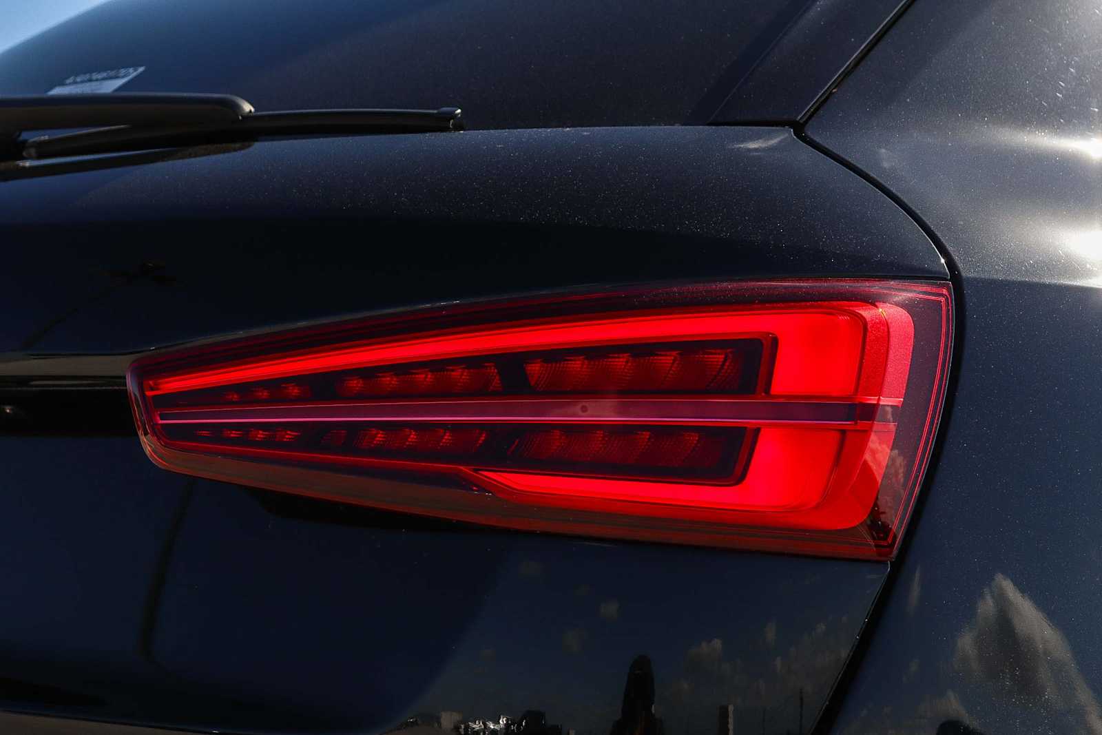 Thumbnail: 2018 Audi Q3 - 10