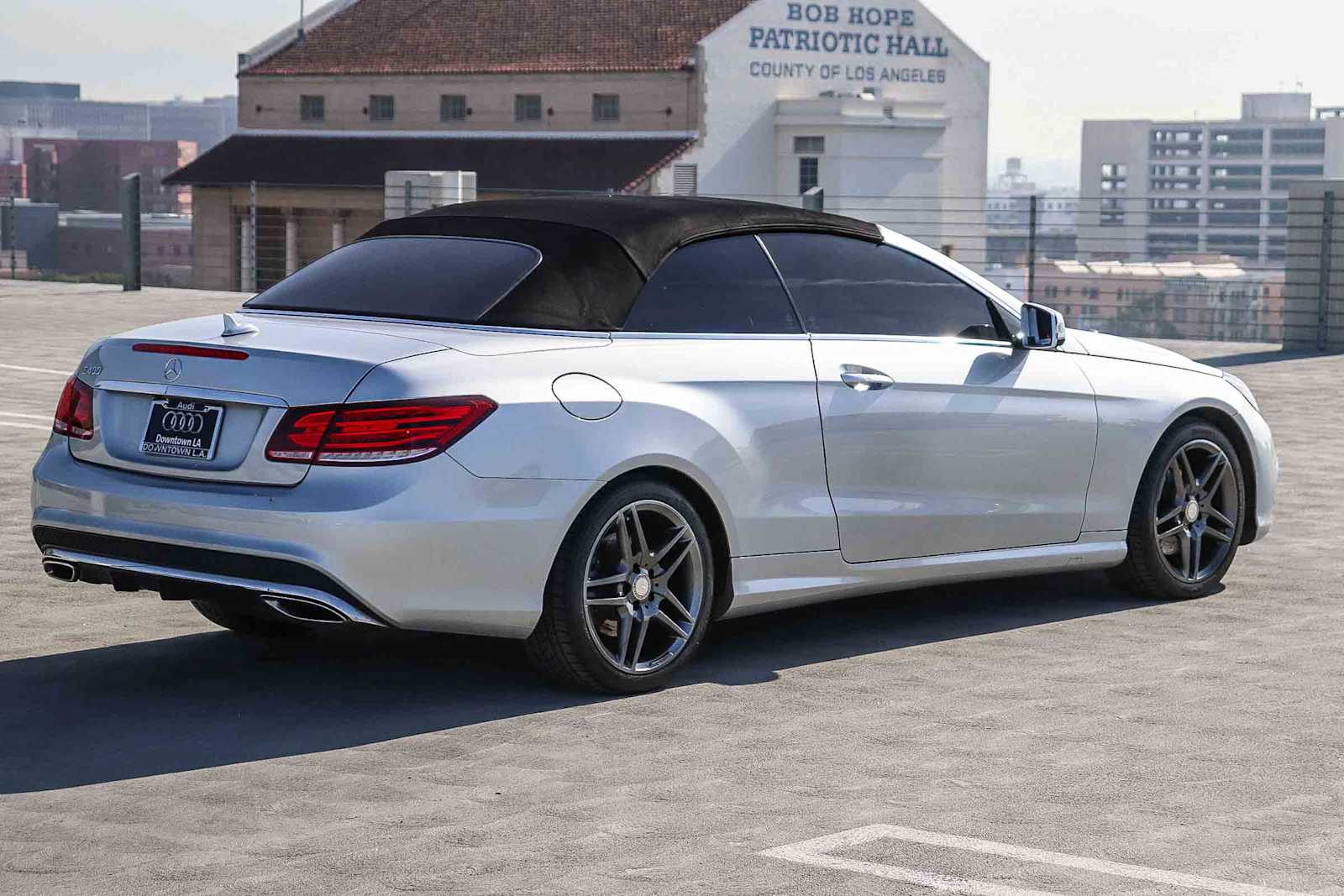 Thumbnail: 2016 Mercedes-Benz E-Class - 4