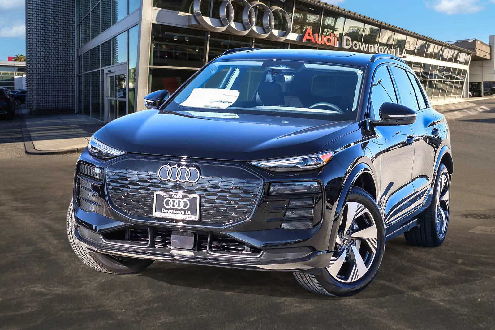 2025 Audi Q6 e-tron Premium -
                  Los Angeles, CA
