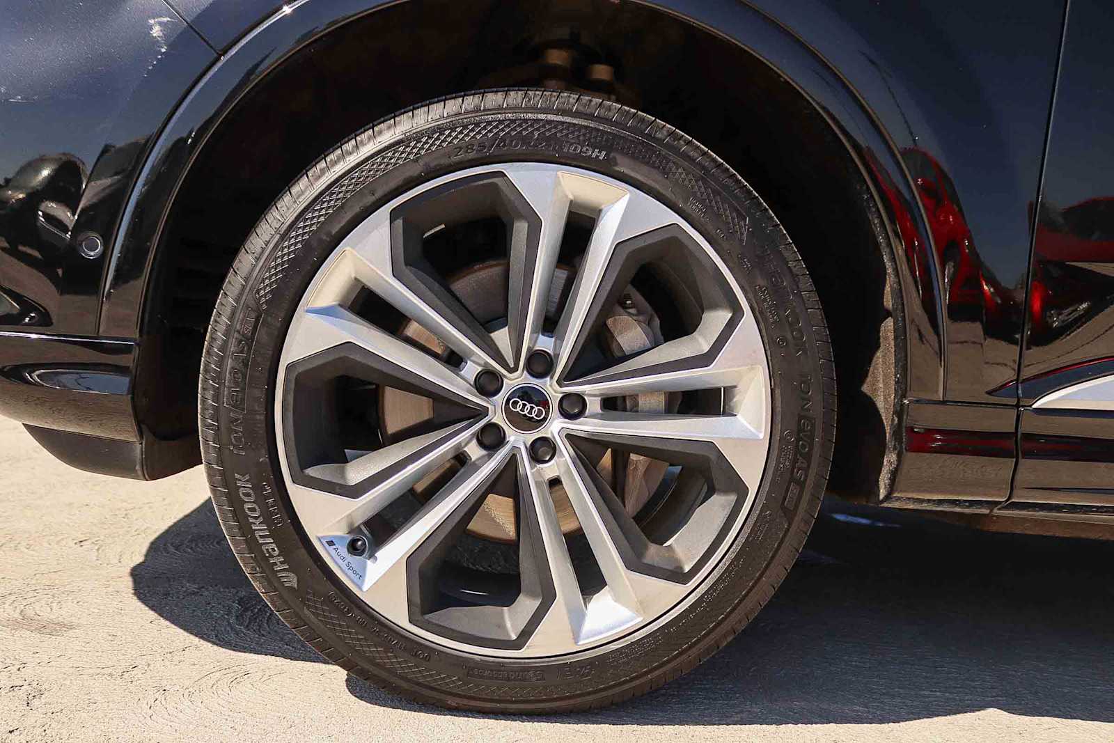 Thumbnail: 2022 Audi Q7 - 14