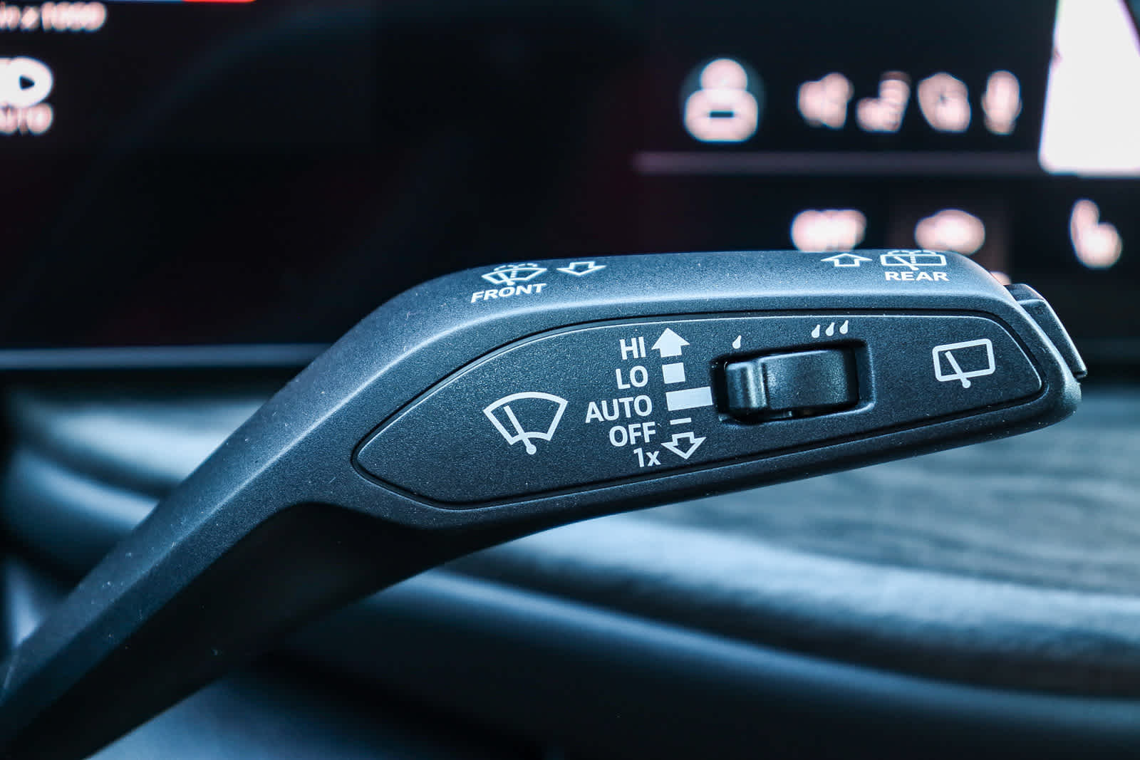 Thumbnail: 2025 Audi Q5 - 31