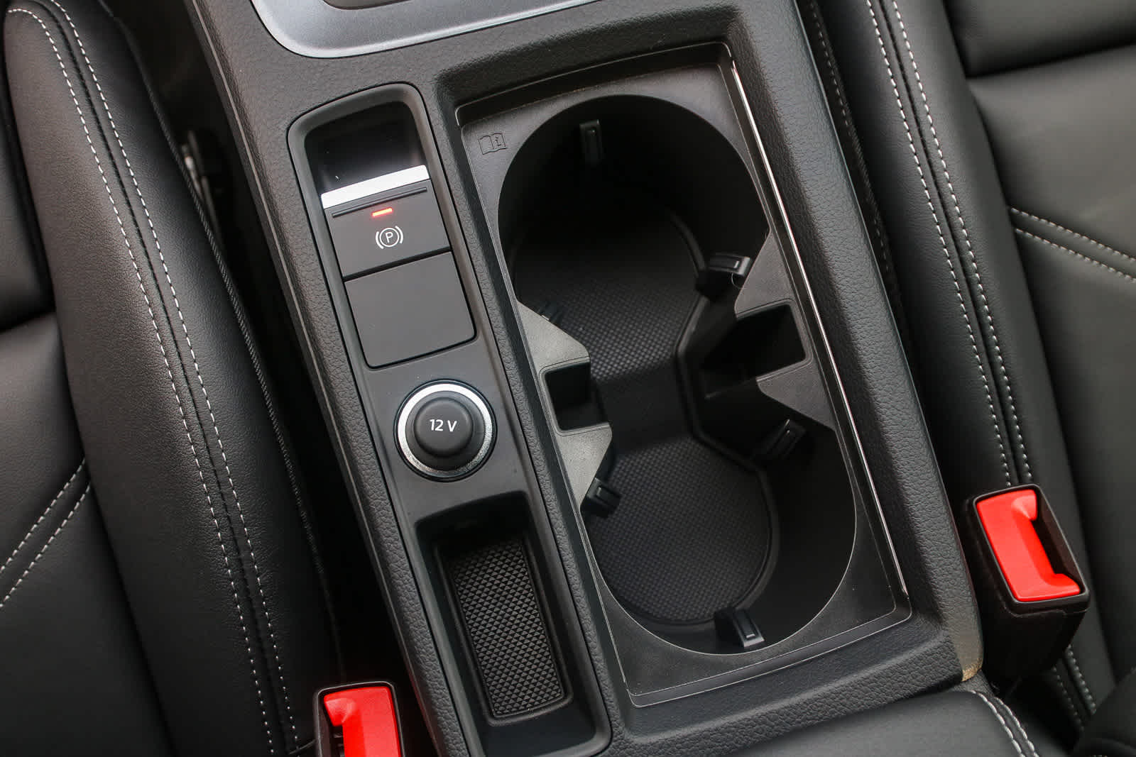 Thumbnail: 2025 Audi Q3 - 30