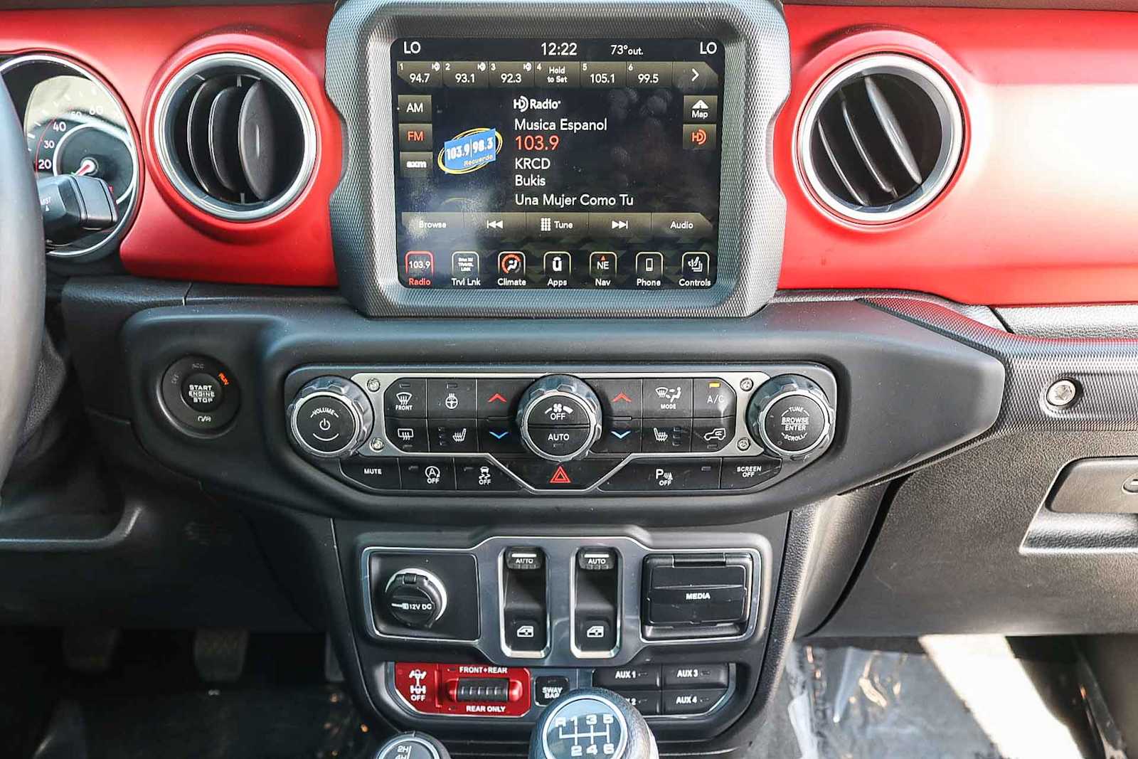 Thumbnail: 2018 Jeep Wrangler - 22