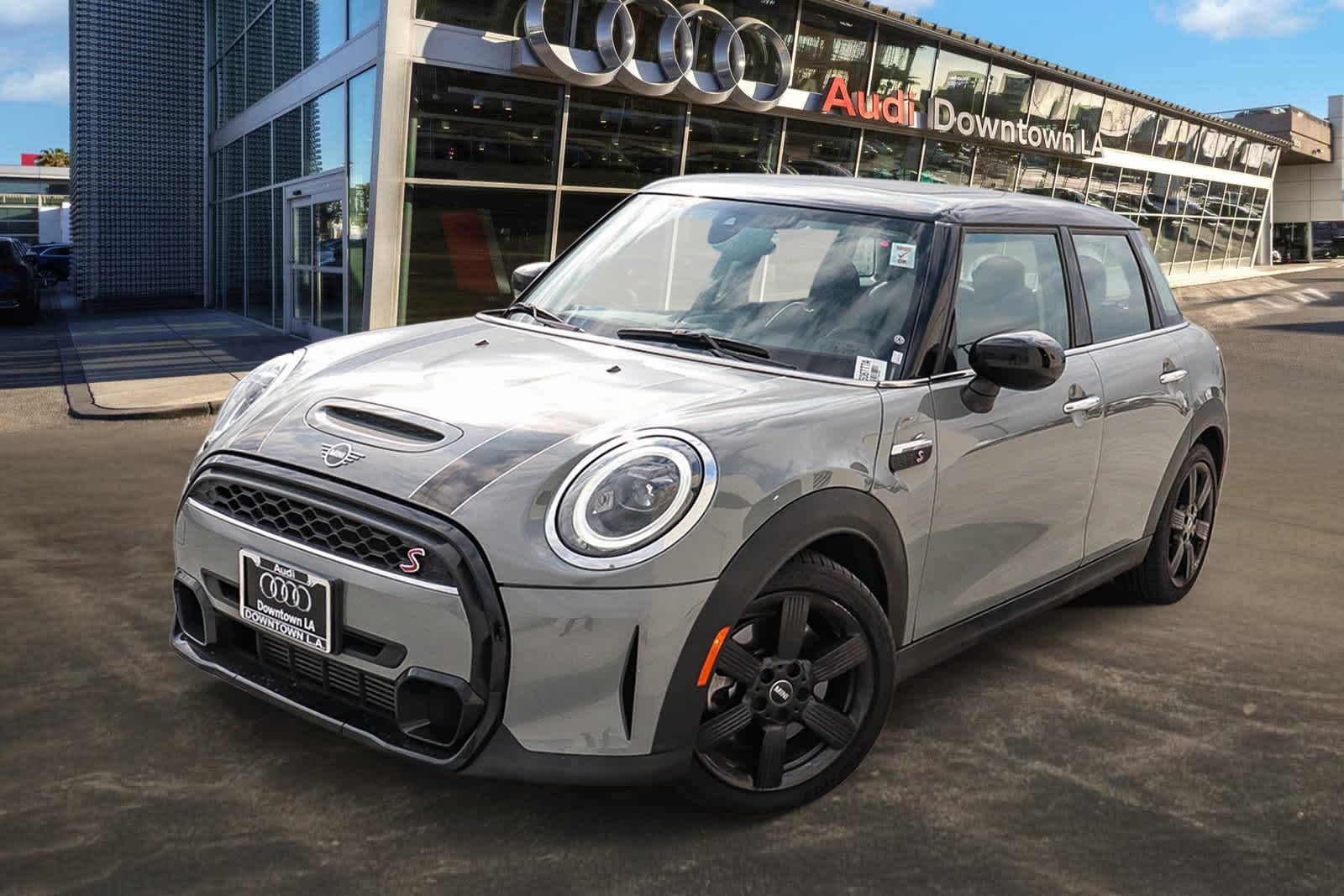 Thumbnail: 2023 MINI Cooper Hardtop - 1