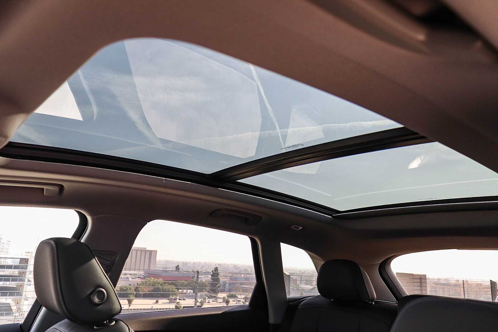 Thumbnail: 2025 Audi Q5 - 34