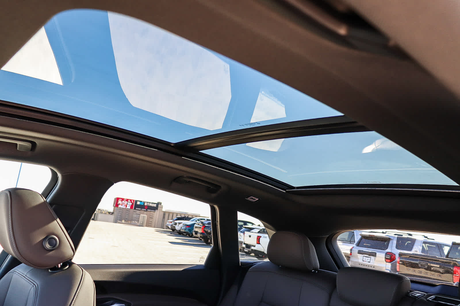 Thumbnail: 2025 Audi Q5 - 33