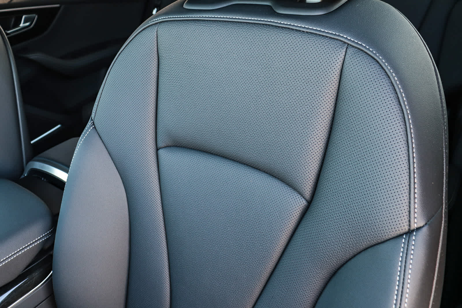 Thumbnail: 2026 Audi Q8 - 37