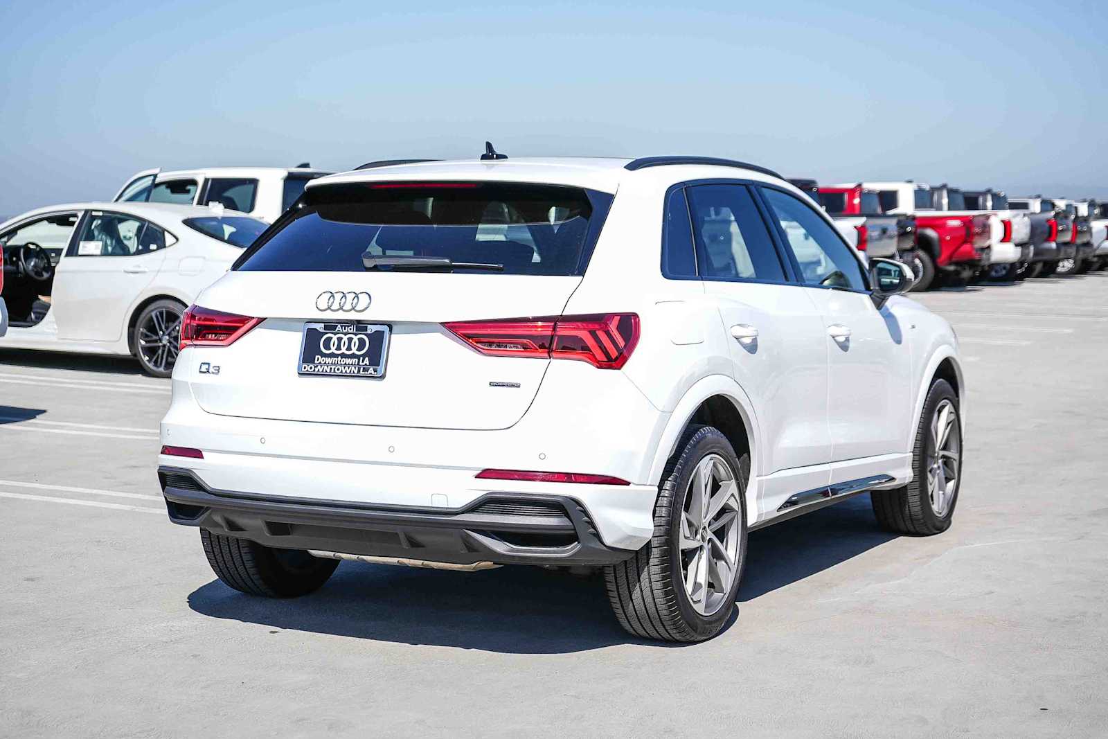 Thumbnail: 2025 Audi Q3 - 6
