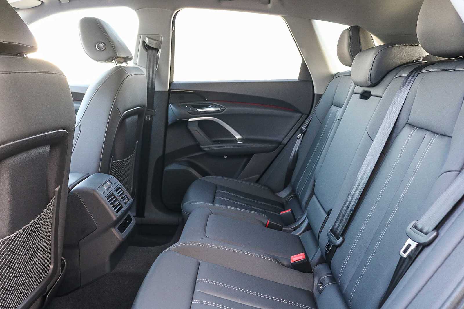 Thumbnail: 2025 Audi Q5 - 21