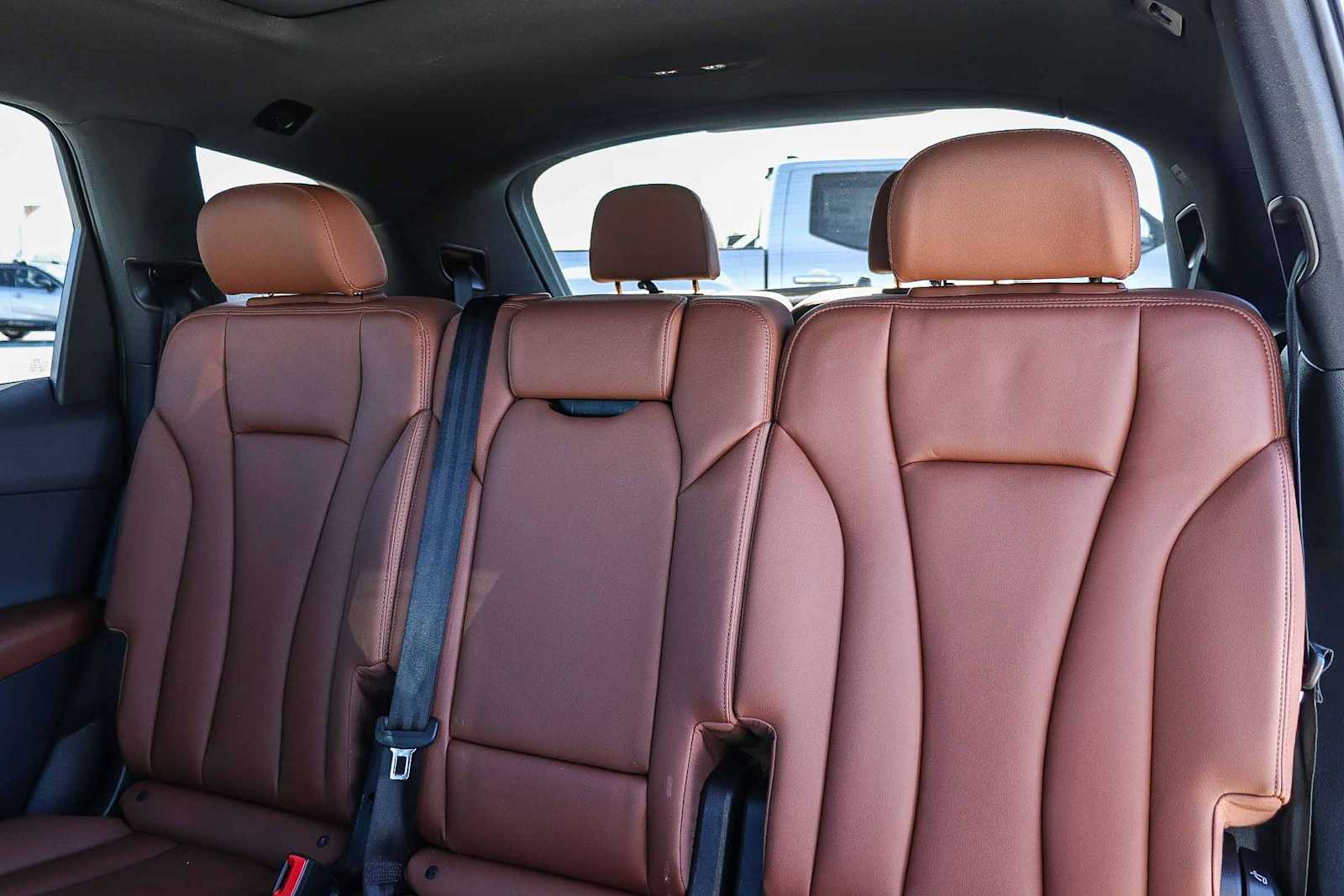 Thumbnail: 2023 Audi Q7 - 25