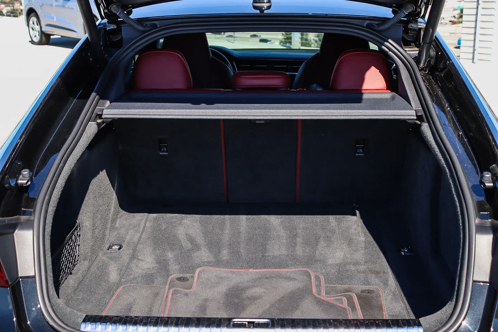 Thumbnail: 2022 Audi S7 - 41