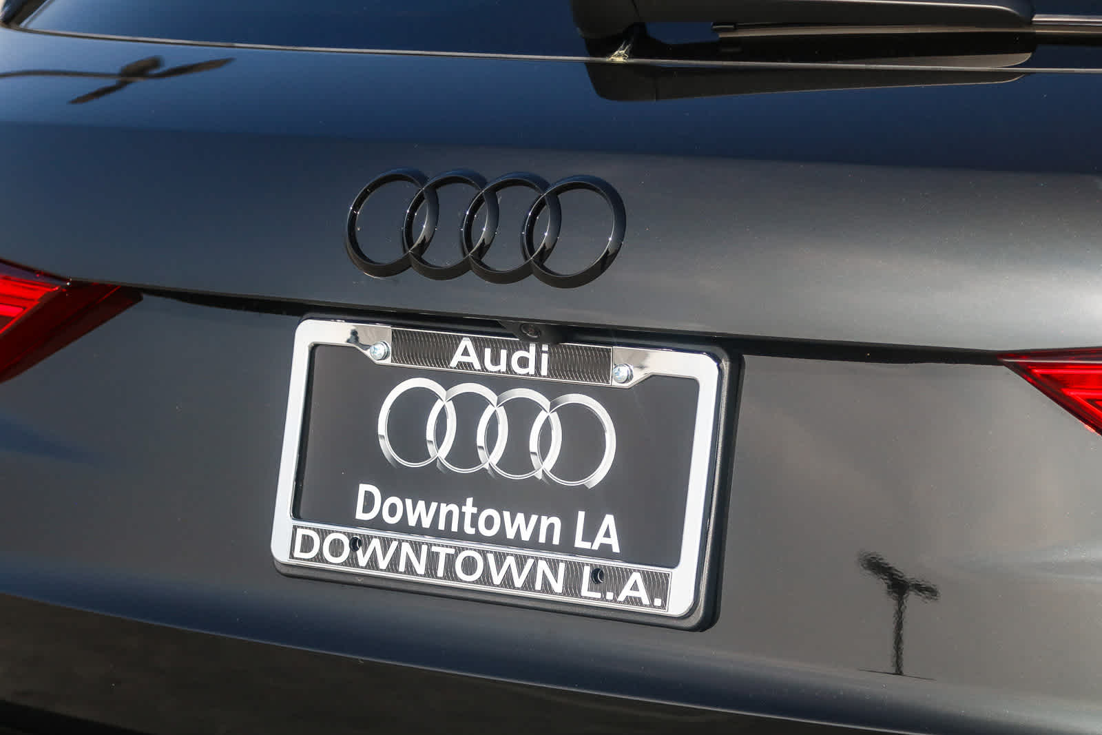 Thumbnail: 2025 Audi Q3 - 13