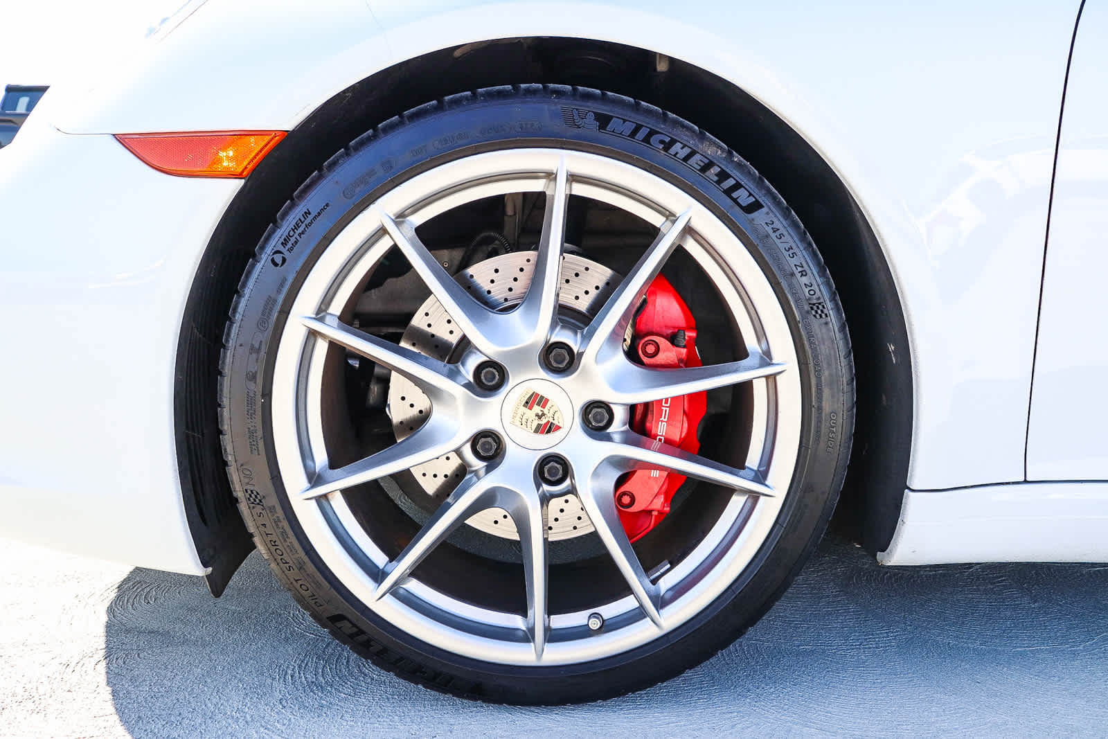 Thumbnail: 2014 Porsche 911 - 20