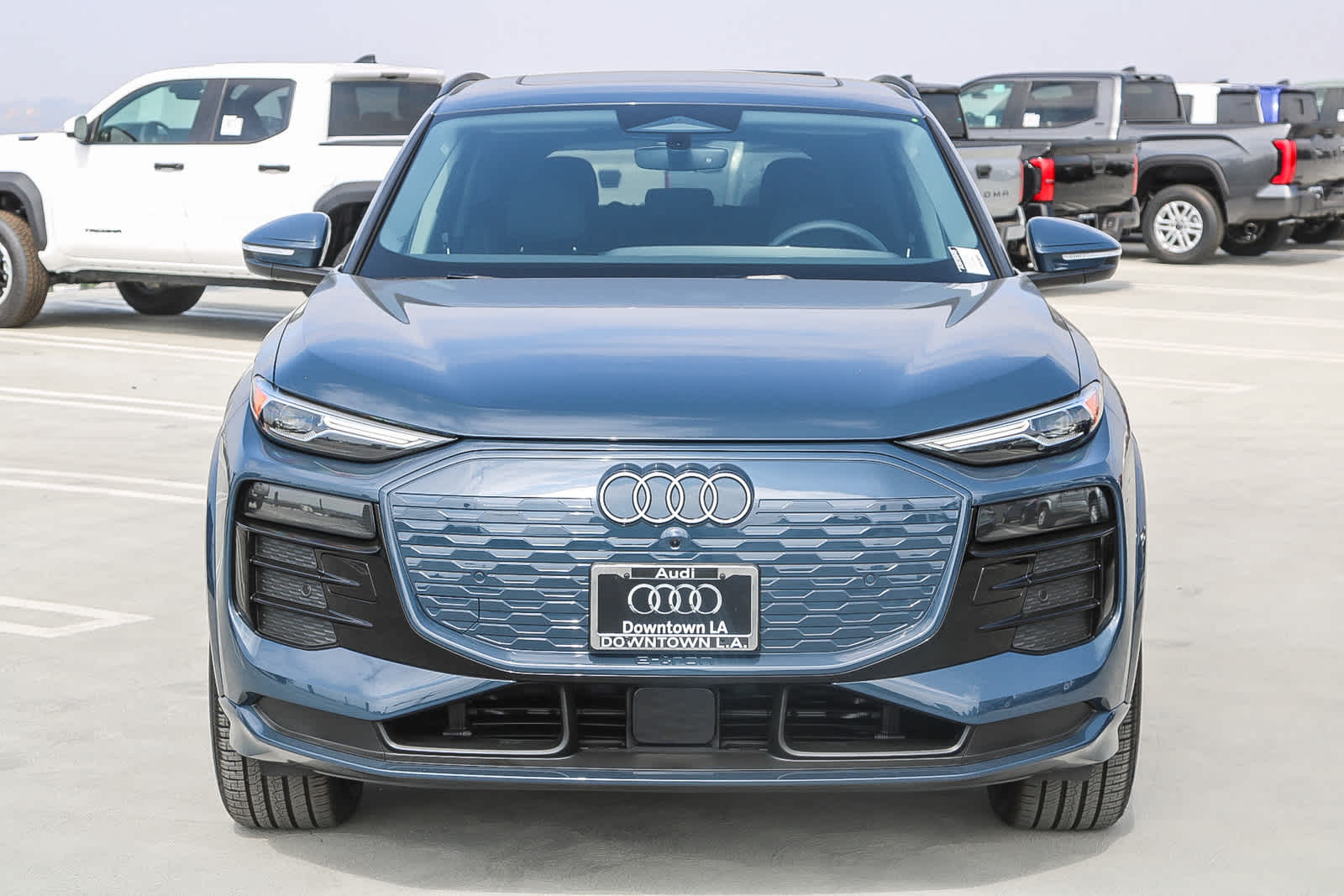 2025 Audi Q6 E-tron Premium photo 2