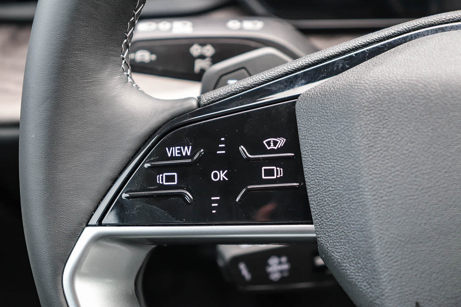 Thumbnail: 2025 Audi Q5 - 18