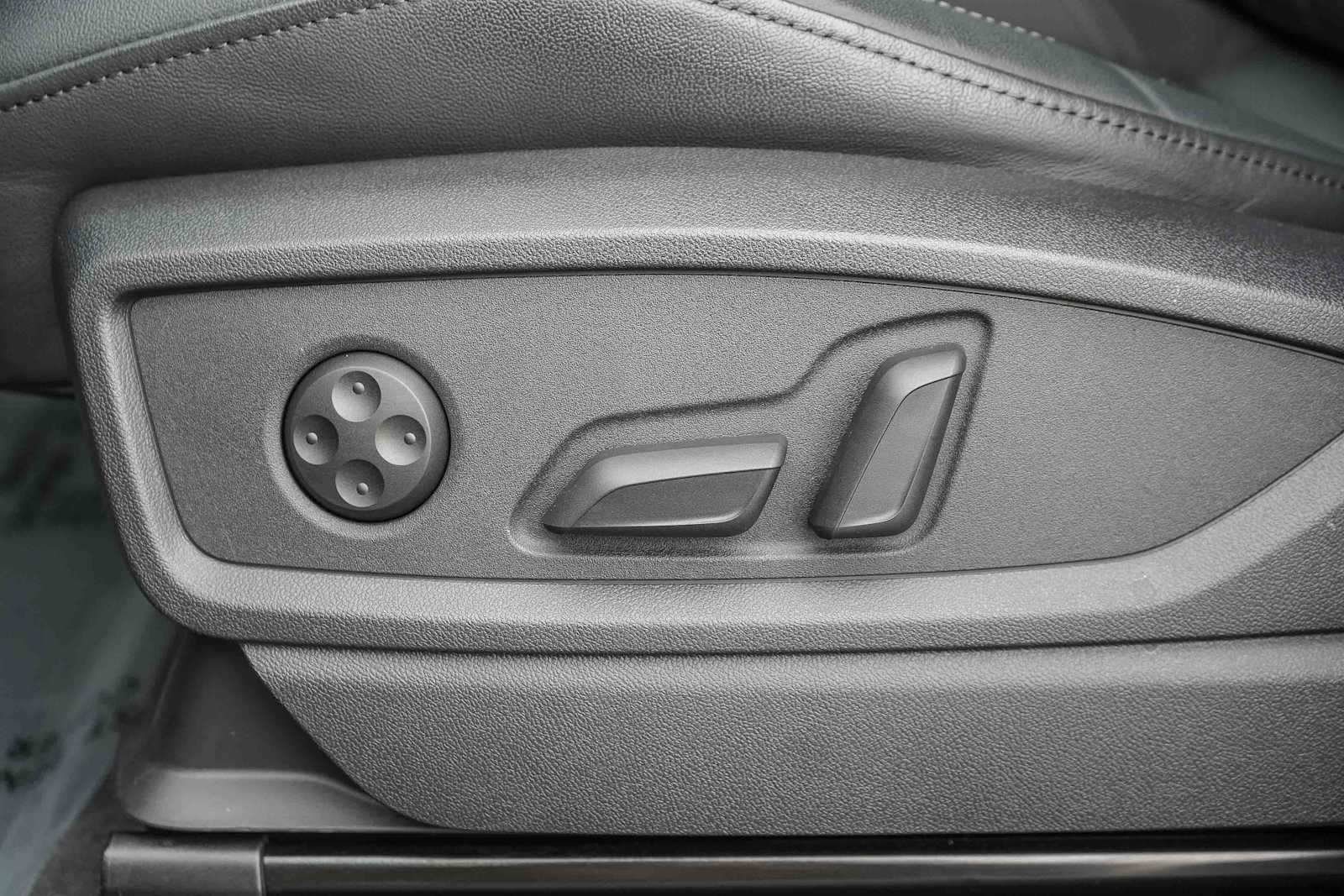 Thumbnail: 2023 Audi Q5 - 29