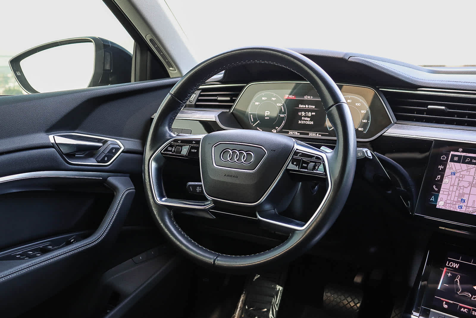 Thumbnail: 2024 Audi Q8 e-tron - 22