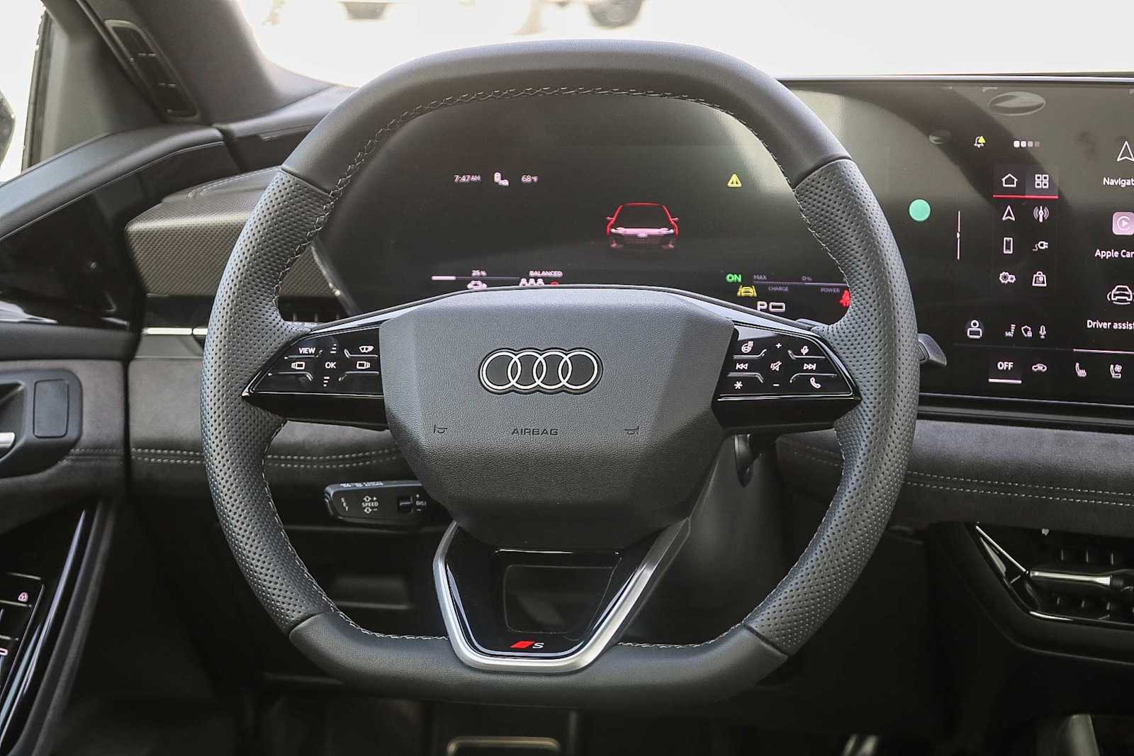 Thumbnail: 2025 Audi e-tron S - 15