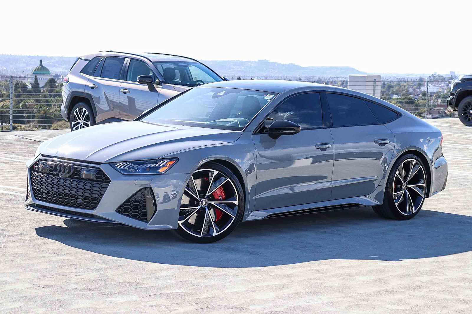 Thumbnail: 2023 Audi RS 7 - 1