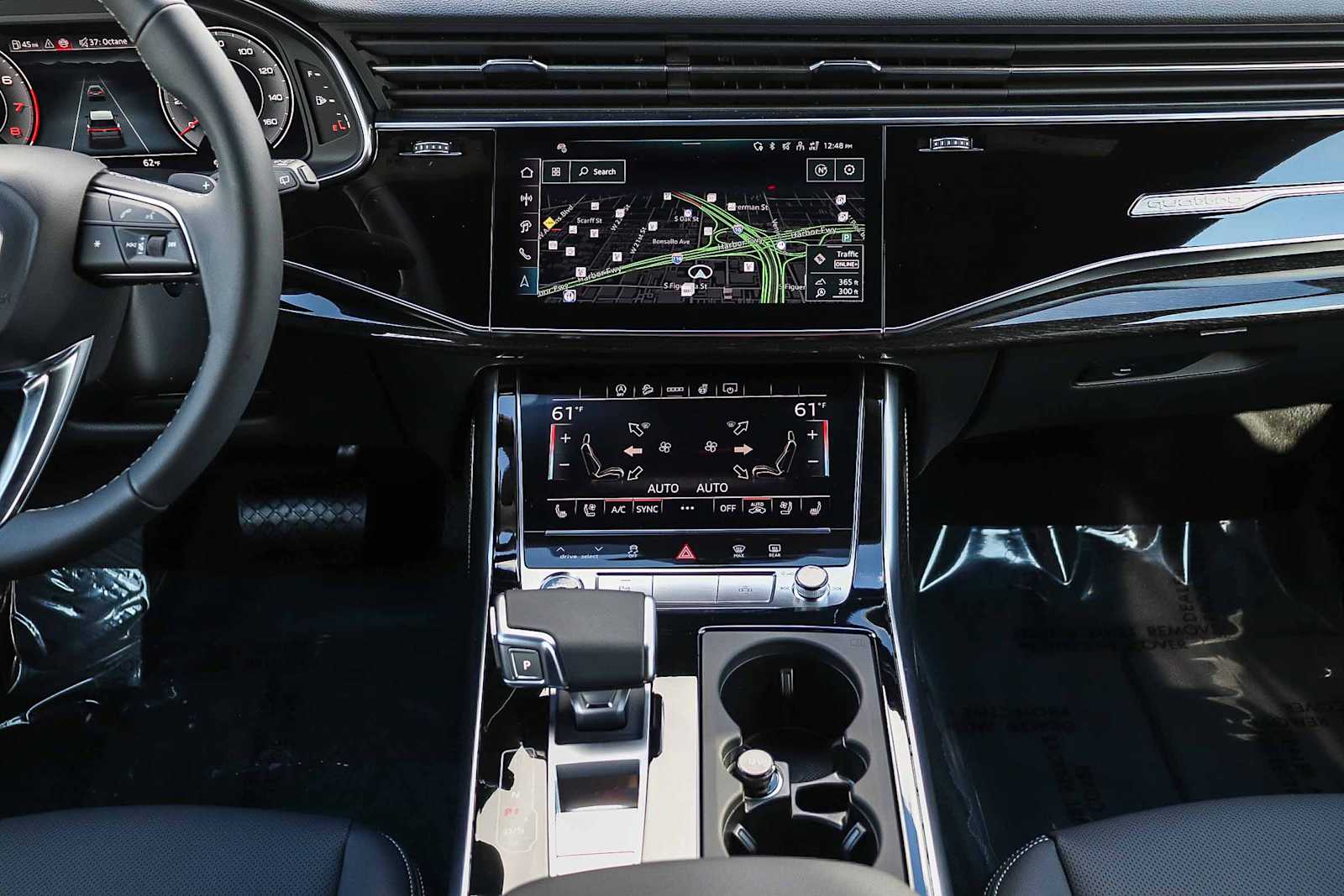 Thumbnail: 2026 Audi Q8 - 17