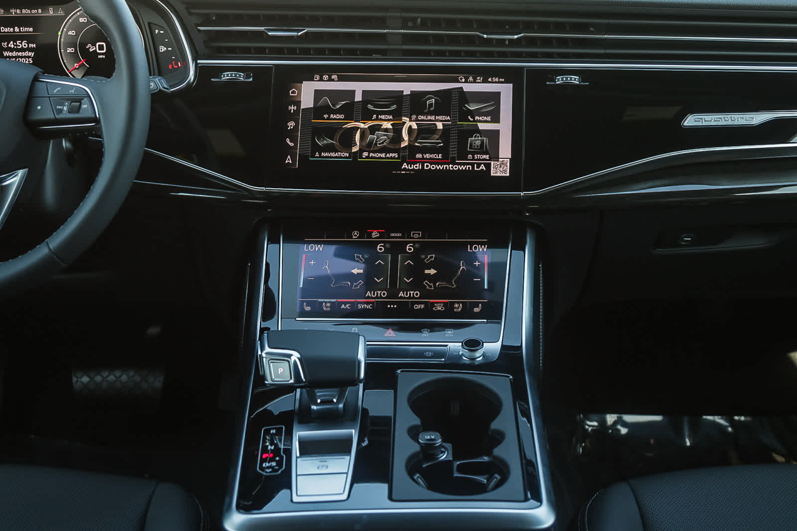 Thumbnail: 2025 Audi Q7 - 13