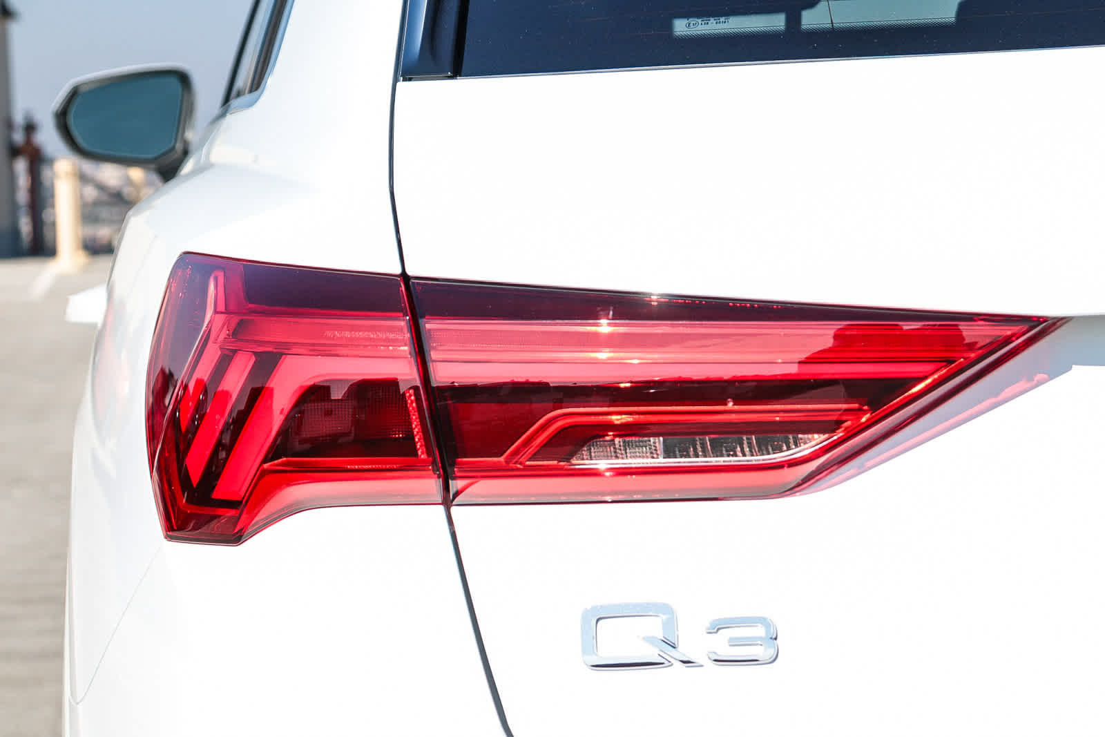 Thumbnail: 2025 Audi Q3 - 12