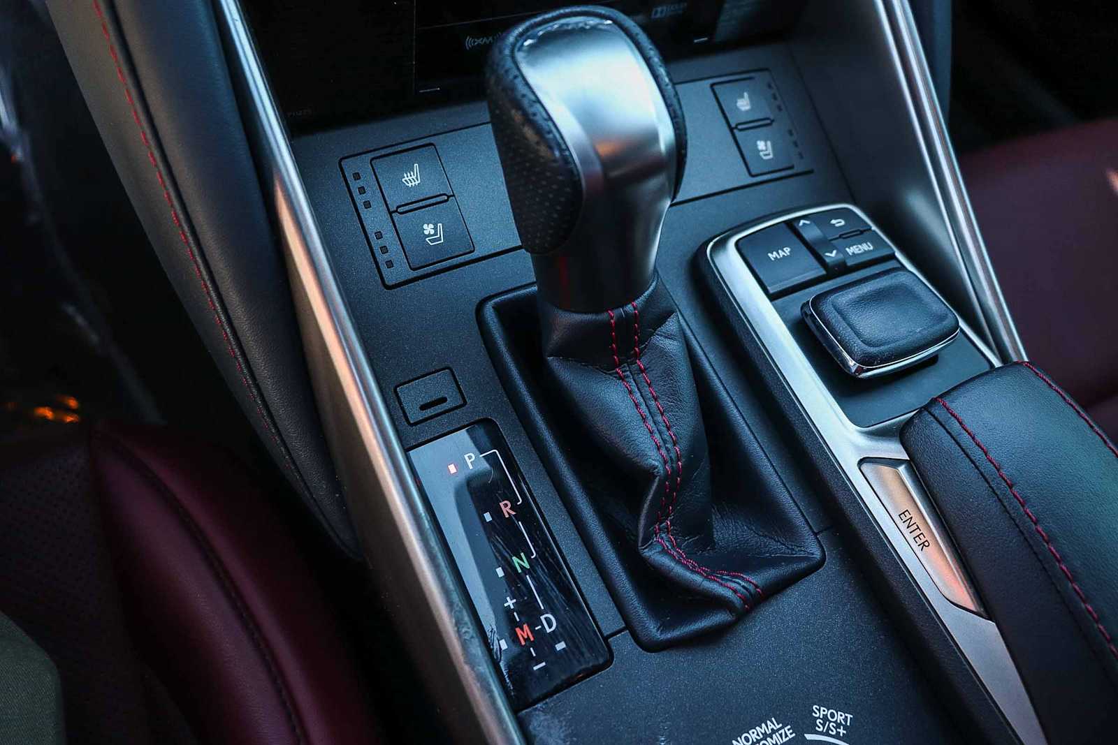 Thumbnail: 2019 Lexus IS - 26