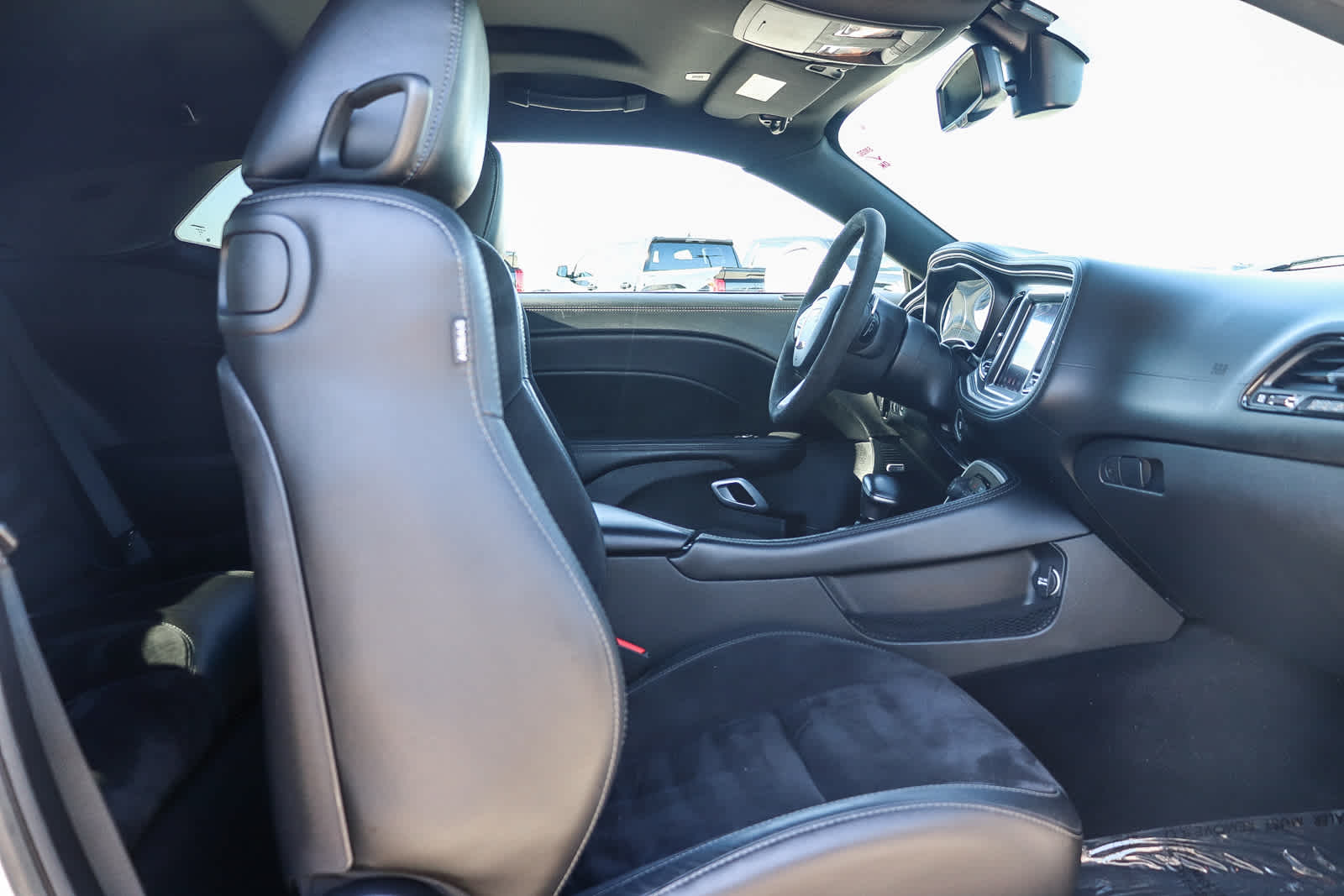 Thumbnail: 2022 Dodge Challenger - 22