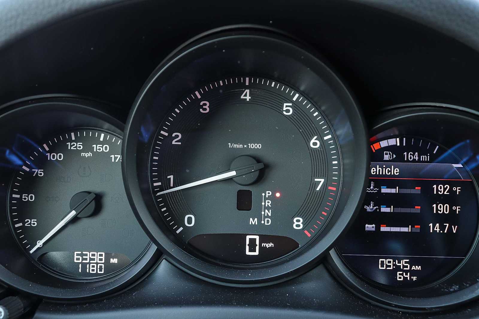 Thumbnail: 2024 Porsche Macan - 36