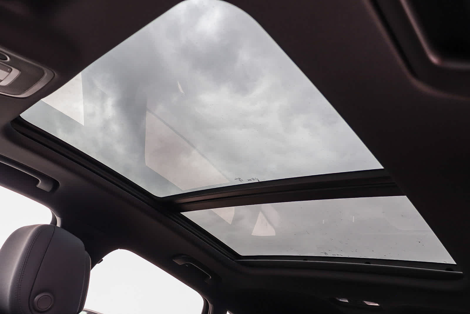 Thumbnail: 2025 Audi Q3 - 35