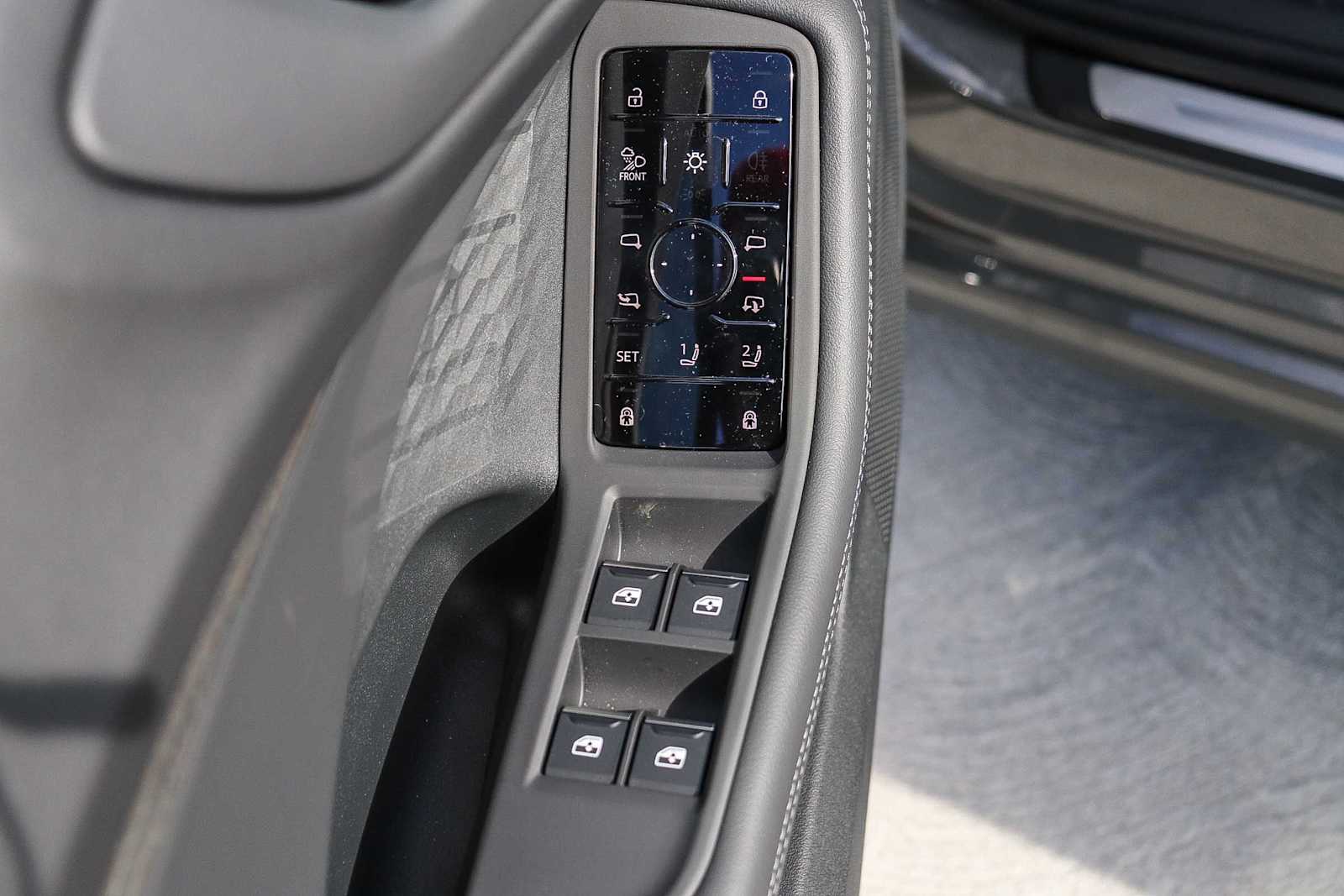 Thumbnail: 2025 Audi A5 - 25