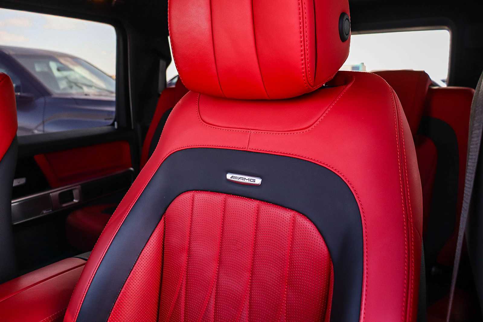 Thumbnail: 2021 Mercedes-Benz G-Class - 35