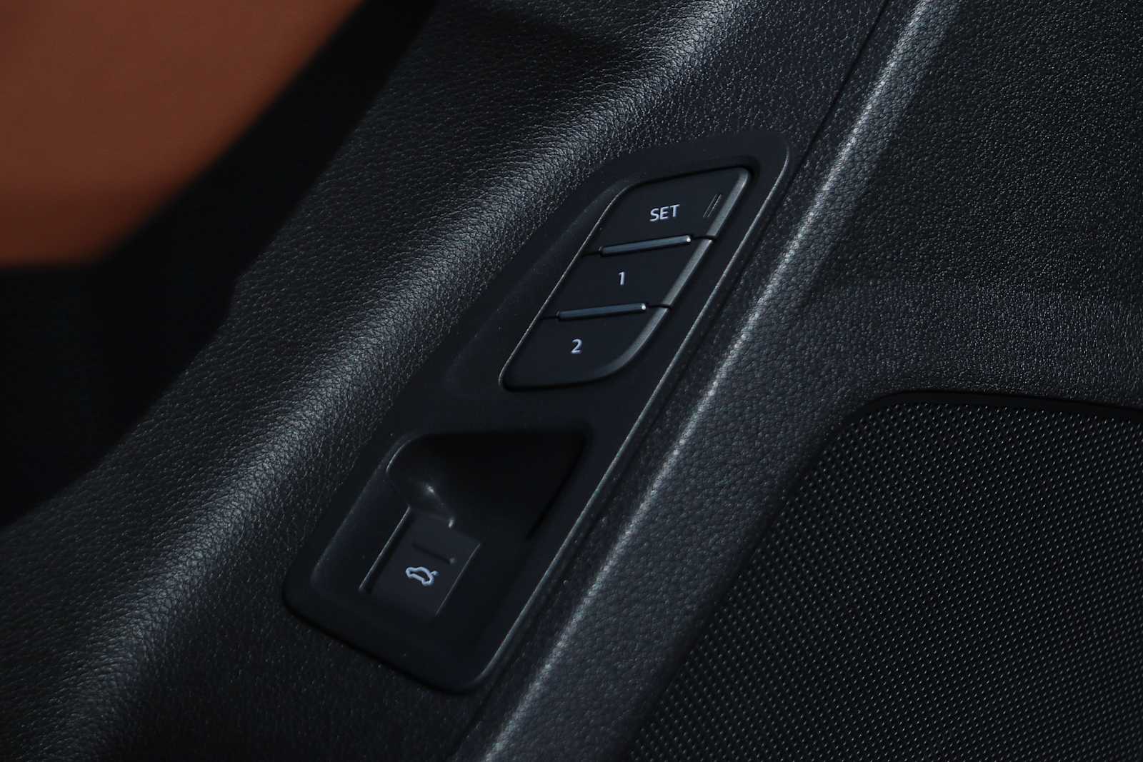 Thumbnail: 2023 Audi Q3 - 29