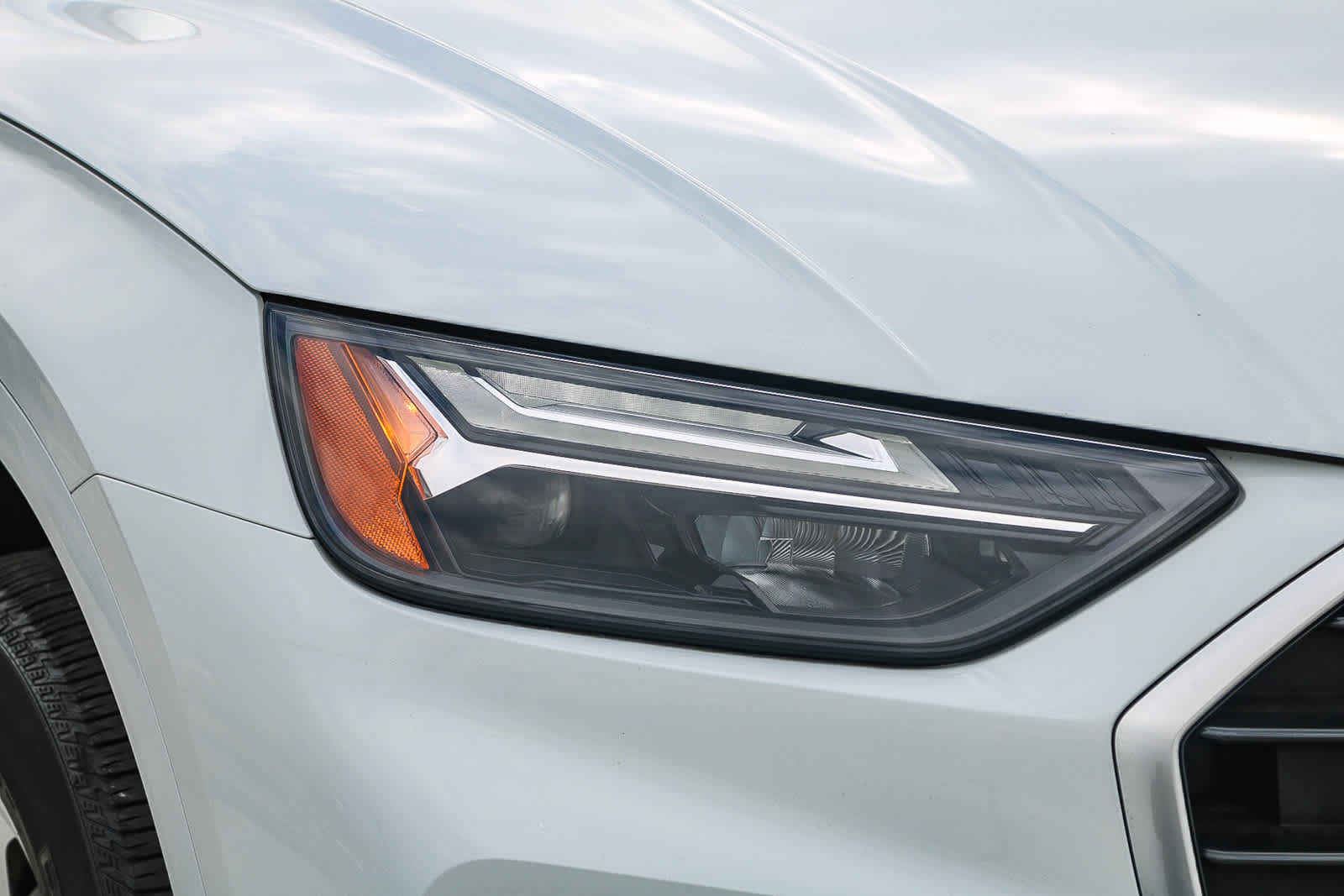 2024 Audi Q5 40 Premium photo 4